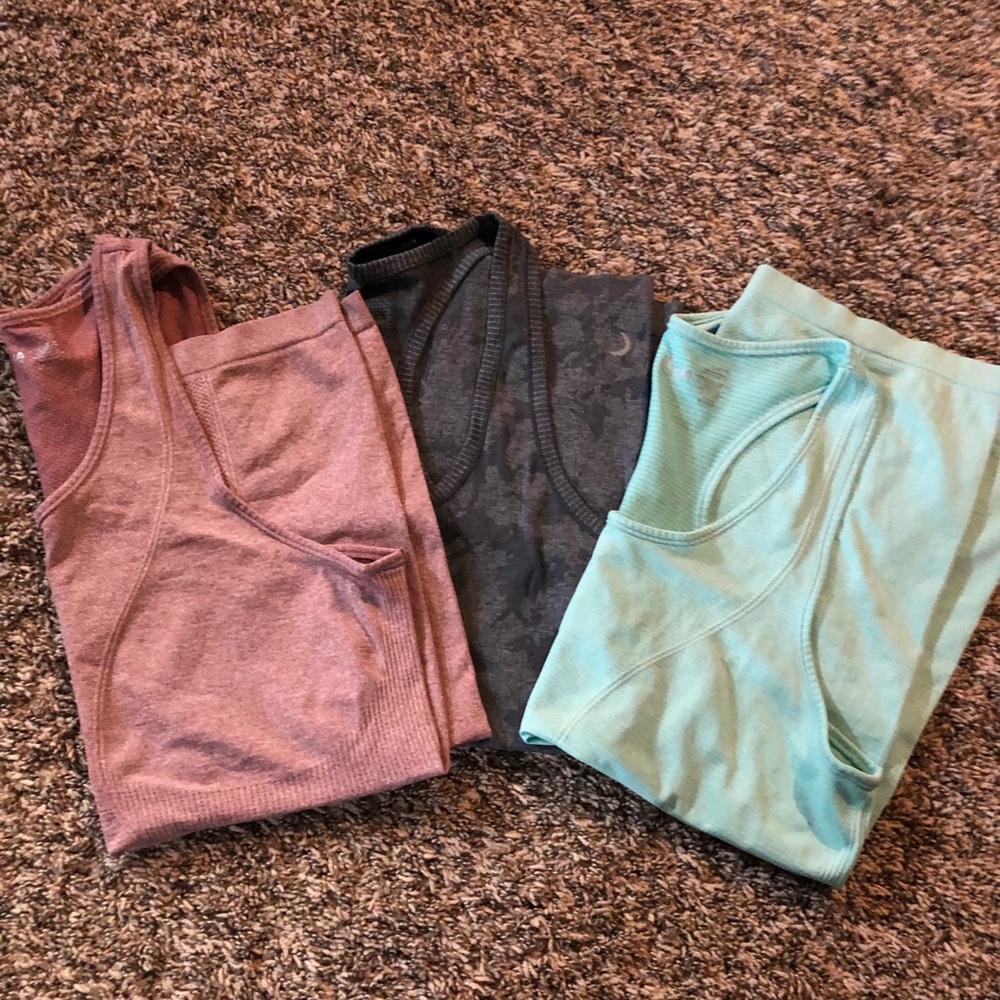 Zyia tank bundle